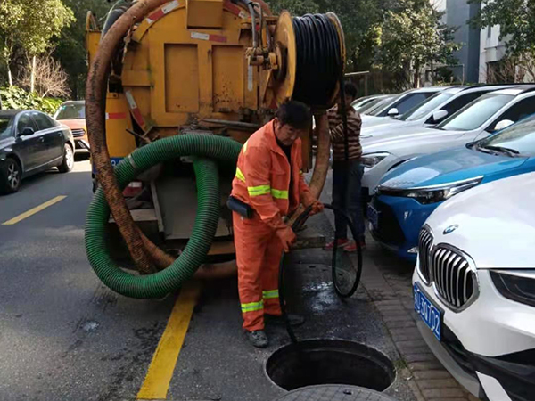 文罗镇排污管道清淤